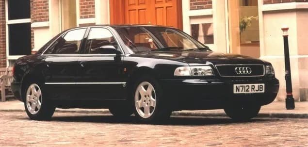 Audi D2: Luksusowy Sedan z Aluminiową Karoserią i Mocą V8 Audi D2: Luksusowy Sedan z Aluminiową Karoserią i Mocą V8