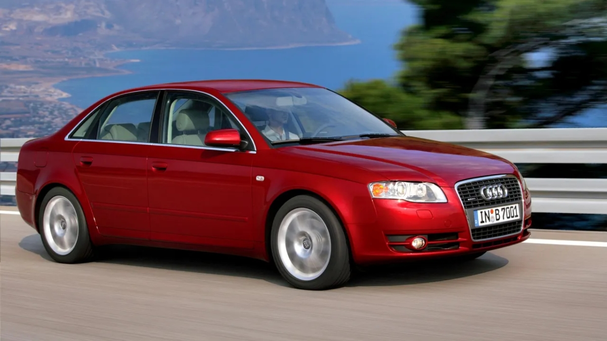 Audi A4 B7 Sedan: Elegancja, Komfort i Osiągi w Jednym